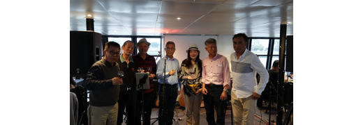 澳大利亚北京国际商会圣诞联欢游艇活动记
